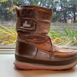 Girls snow boot, rose gold glitter